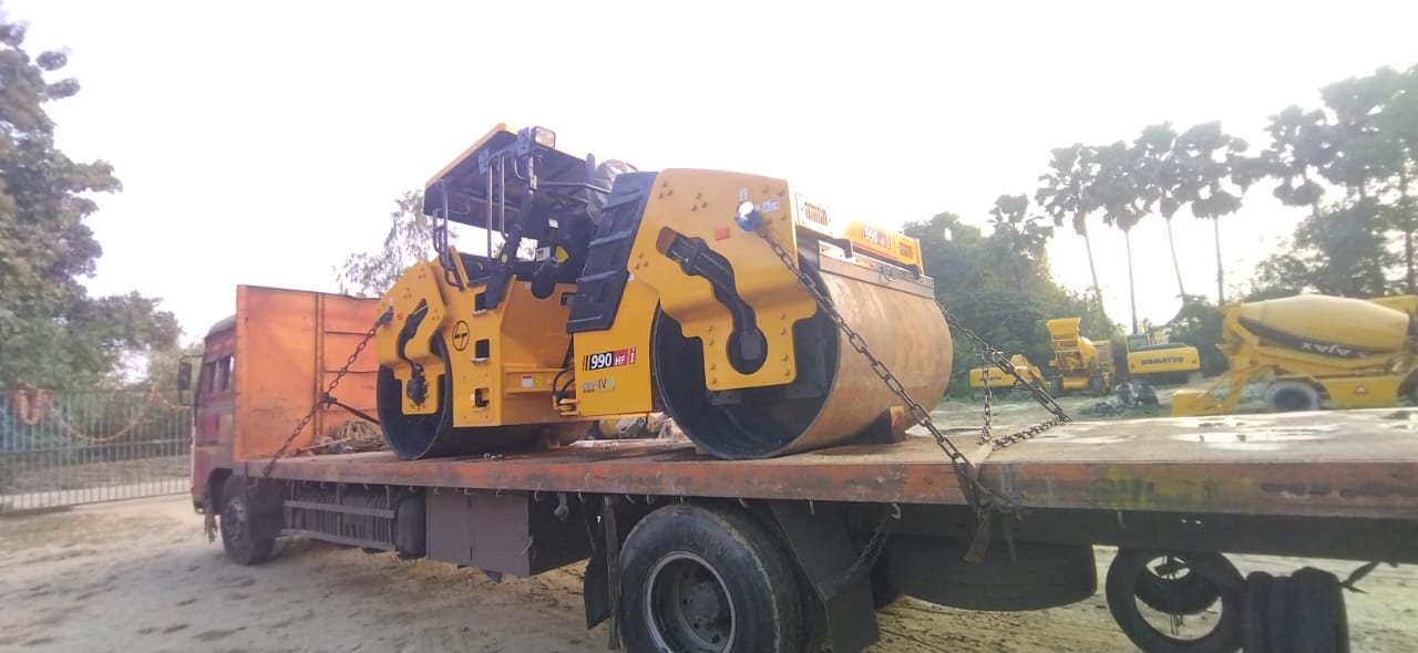Heavy Machinery Transport